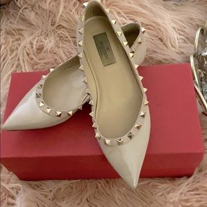 Valentino Garavani Rockstud Patent Ballet Flats